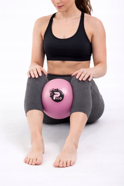 PIŁKA REHABILITACYJNA GIMNASTYCZNA FITNESS PIŁKA DO ĆWICZEŃ ABS 20 RÓŻOWA